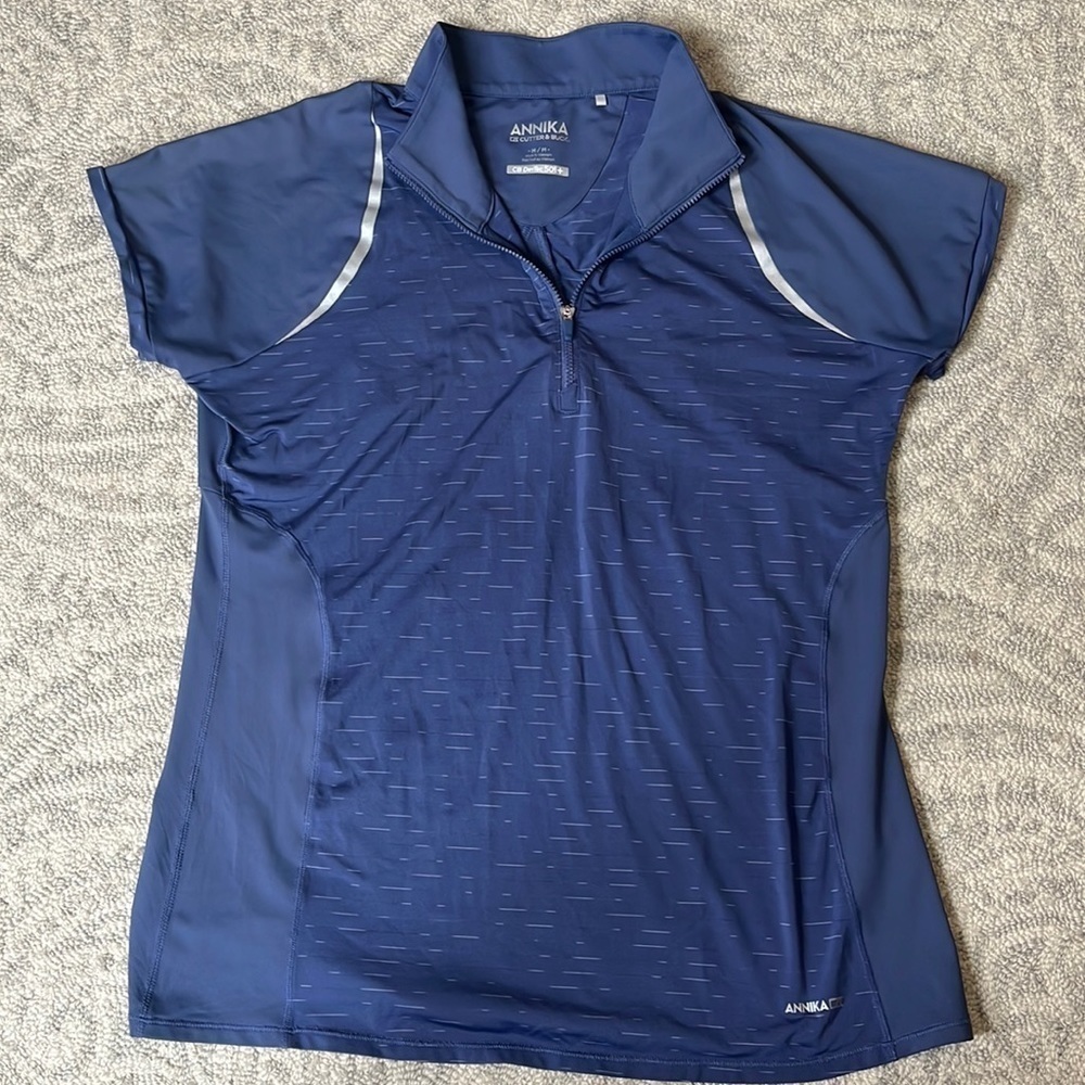 Woman Annika Golf Shirt Size Medium